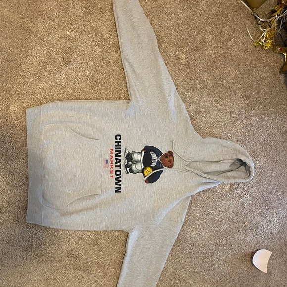 Chinatown market sweatshirt - Picture 1 of 4